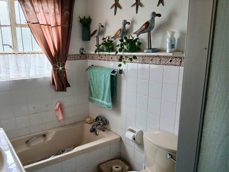 2 Bedroom Property for Sale in Jansenville Eastern Cape
